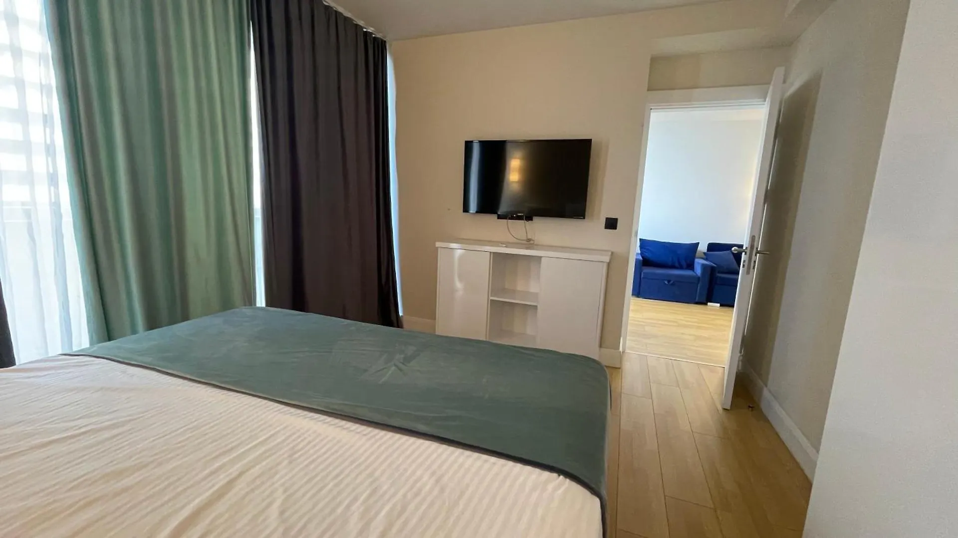 Marvella Orbi City 27-39Th Floor Batumi Apartment