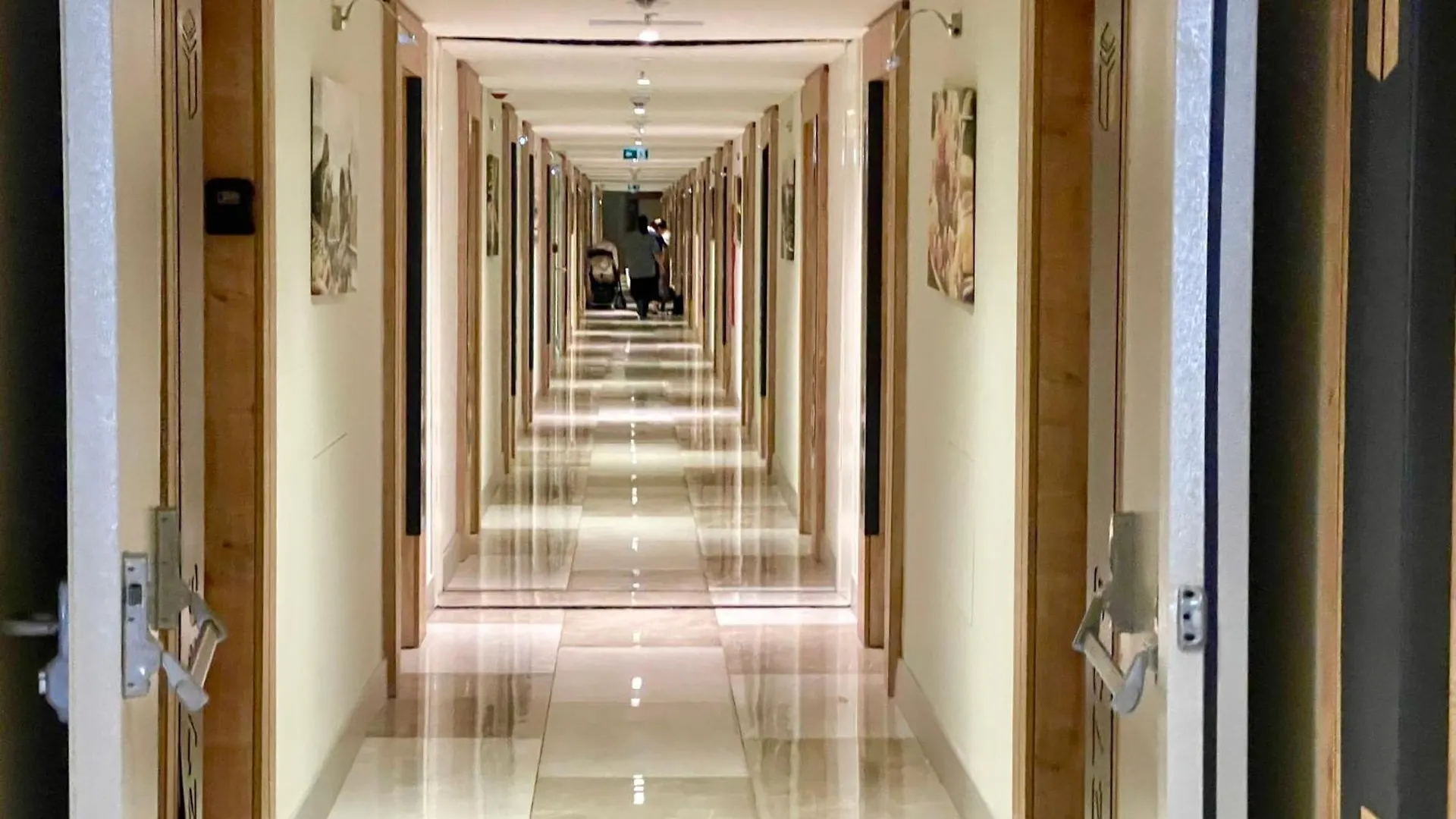 Marvella Orbi City 27-39Th Floor Batumi Apartment