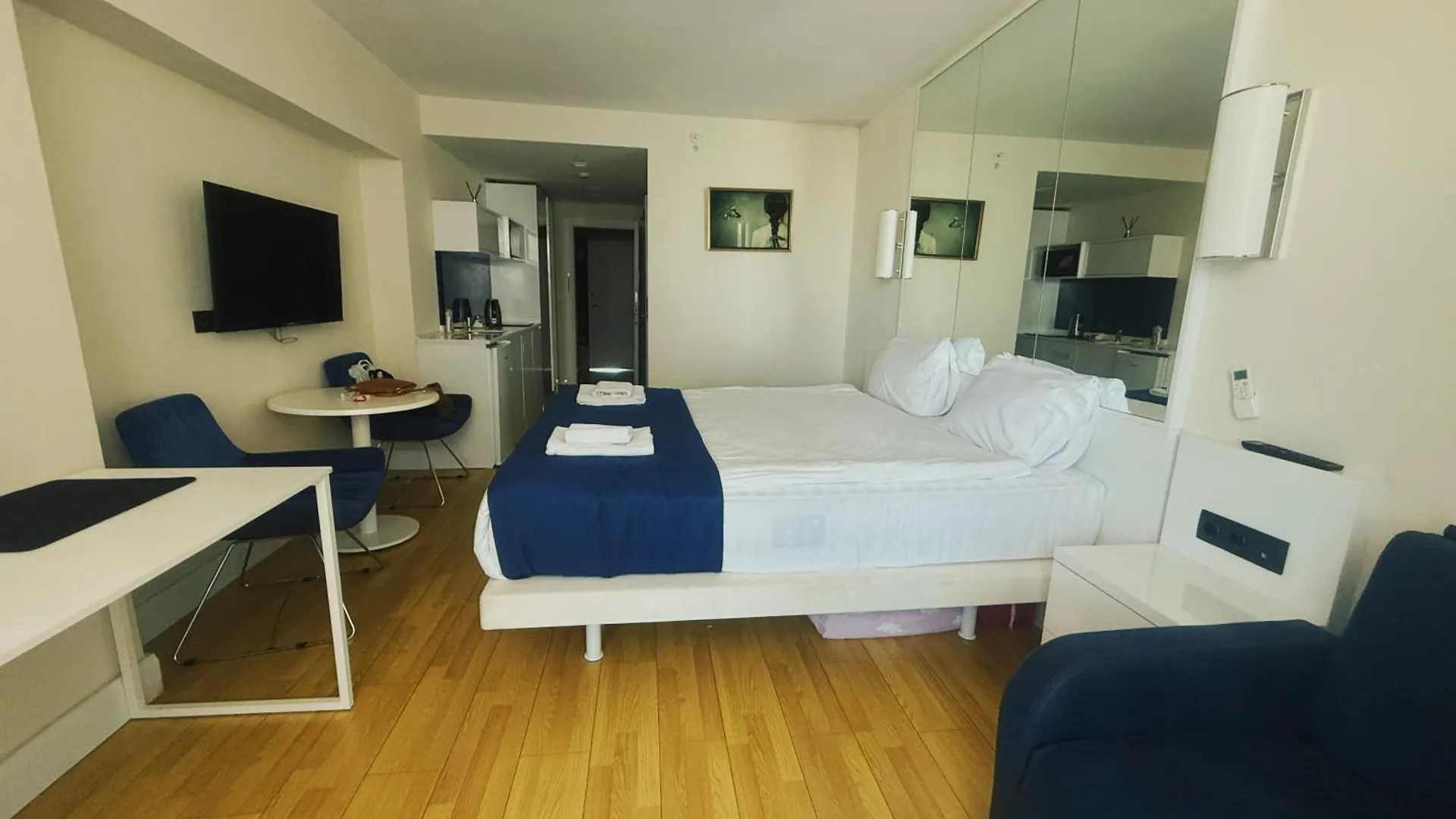 Marvella Orbi City 27-39Th Floor Batumi 0*,